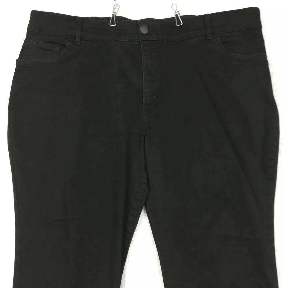Lee Womens Jeans Flex Motion Straight Leg Black Denim Mid Rise Regular Plus 24W